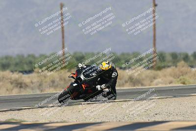 media/Oct-13-2025-Moto Forza (Mon) [[a66d839500]]/2-A Group/Session 3 (Turn 16)/